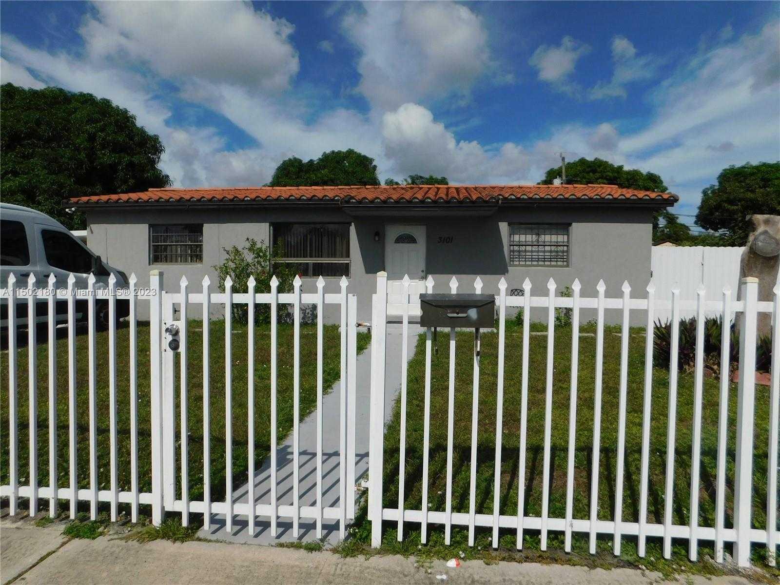 3101 210  Terrace, Miami Gardens, Single Family Home,  for sale, Sandra Benkahla, The 305 Agency