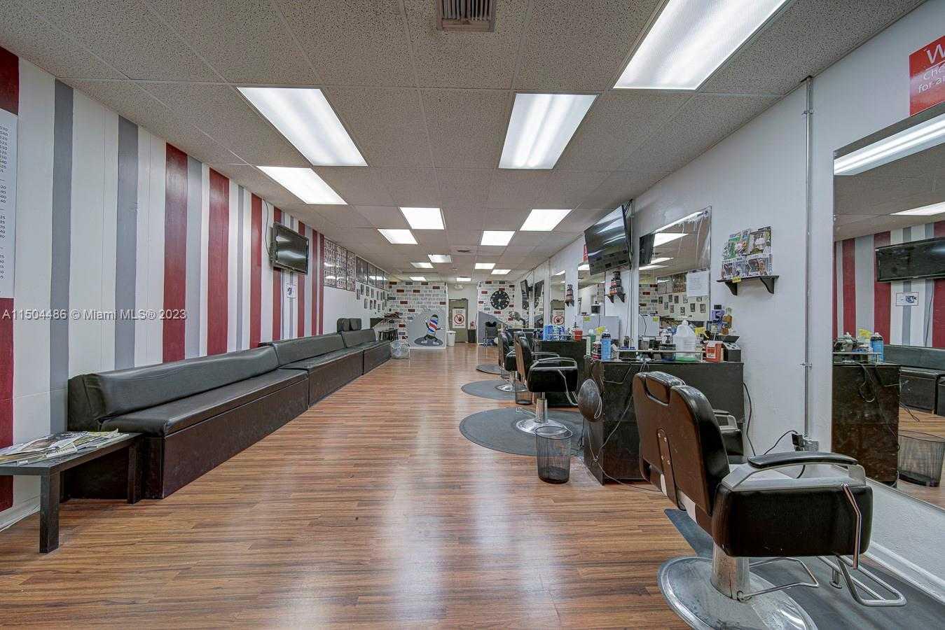 Barbershop For Sale in Biscayne Blvd, North Miami, barber/beauty,  for sale, Sandra Benkahla, The 305 Agency
