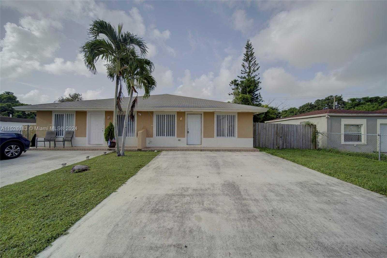 10450 172nd St 10452, Miami, Multi Family Home,  for rent, Sandra Benkahla, The 305 Agency