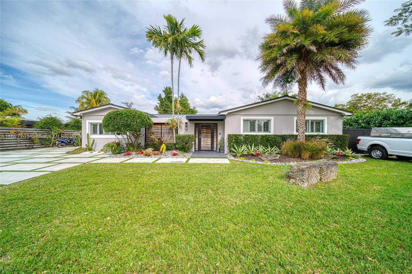 10131 108th St, Miami, Single Family Home,  for rent, Sandra Benkahla, The 305 Agency