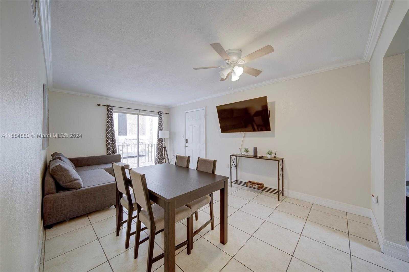 427 6th St 6, Miami, Multi Family Home,  for rent, Sandra Benkahla, The 305 Agency