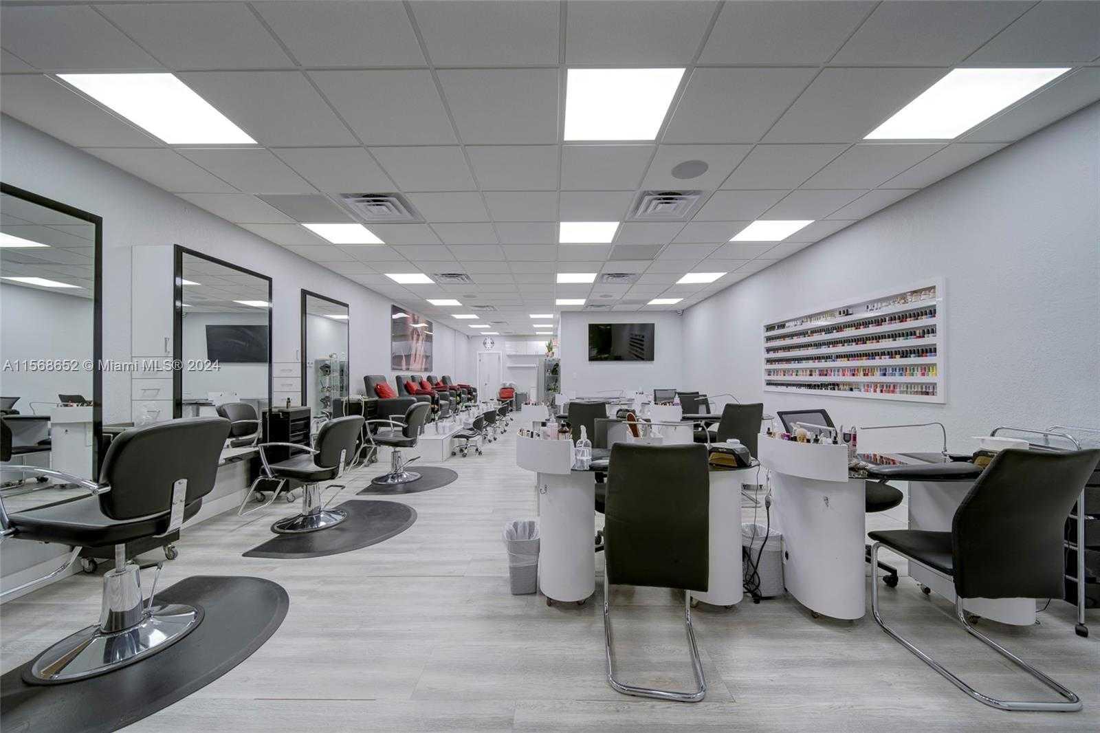 Full-Service Beauty Salon For Sale in Westchester, Miami, barber/beauty,  for sale, Sandra Benkahla, The 305 Agency