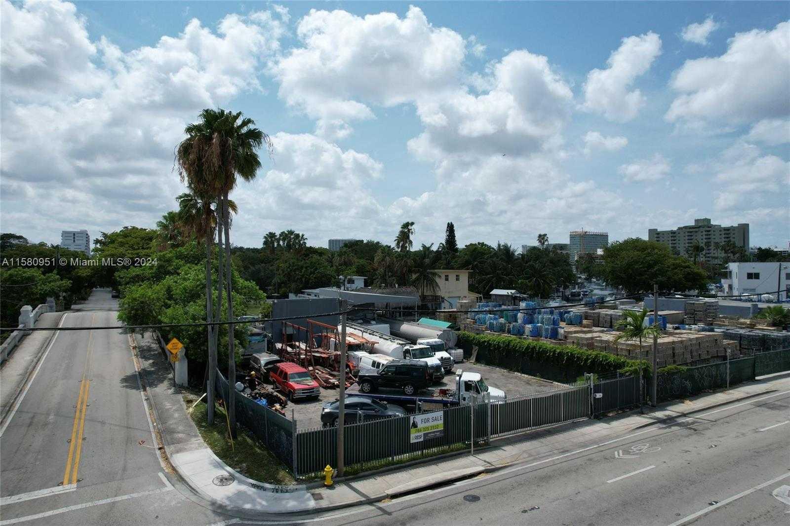 700 7th Ave, Miami, Industrial,  for leased, Sandra Benkahla, The 305 Agency