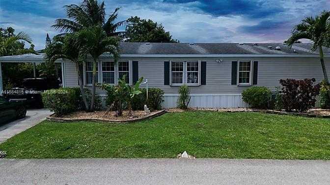 3061 Cove Dr, Dania Beach, Mobile/Manufactured,  for sale, Sandra Benkahla, The 305 Agency