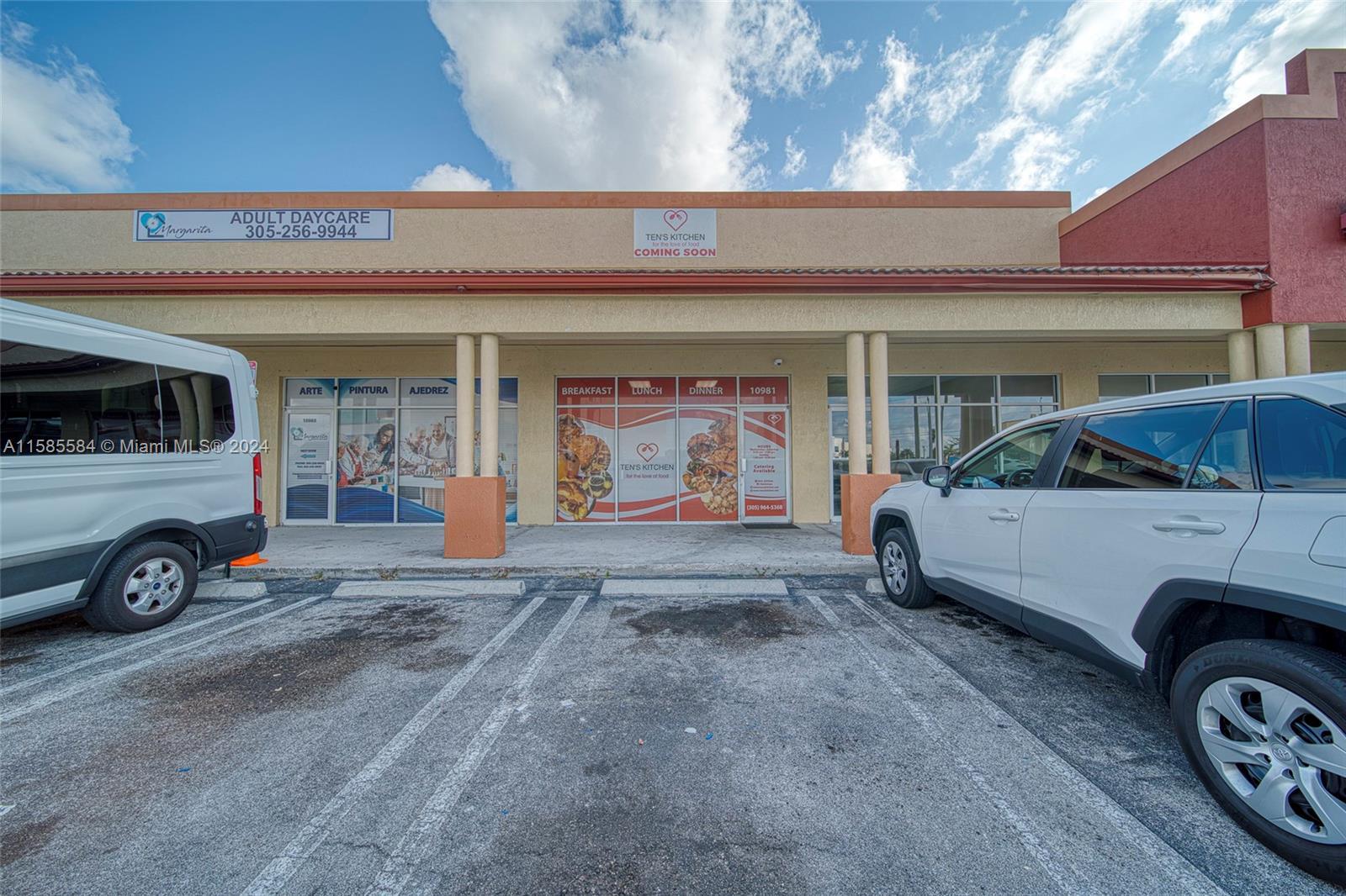 Fully-Equipped Take-Out Restaurant off of the Turnpike & 186th, Cutler Bay, Business,  for sale, Sandra Benkahla, The 305 Agency
